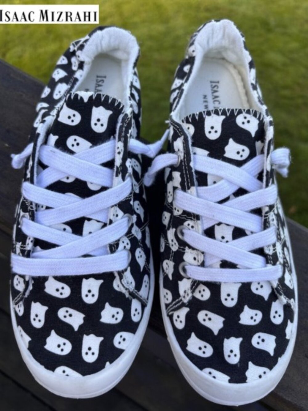 Isaac Mizrahi  Black & White Ghost Sneakers (Sz 9 - fits like Sz 8)